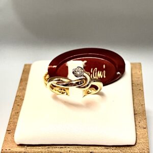 Anello solitario Damiani in oro giallo e bianco con diamante