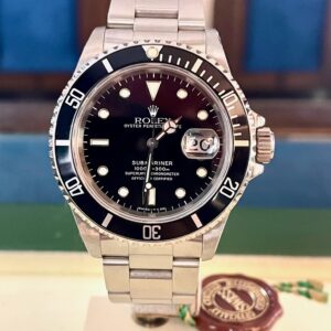 Rolex SubMariner Date ref. 16610